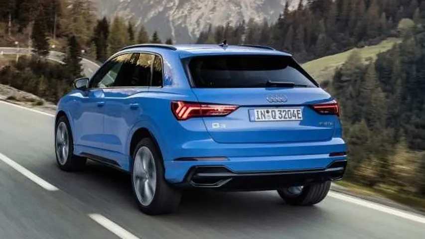 El Audi Q3 Facelift 2023 promete innovaciones estéticas, eficiencia optimizada y tecnología avanzada.