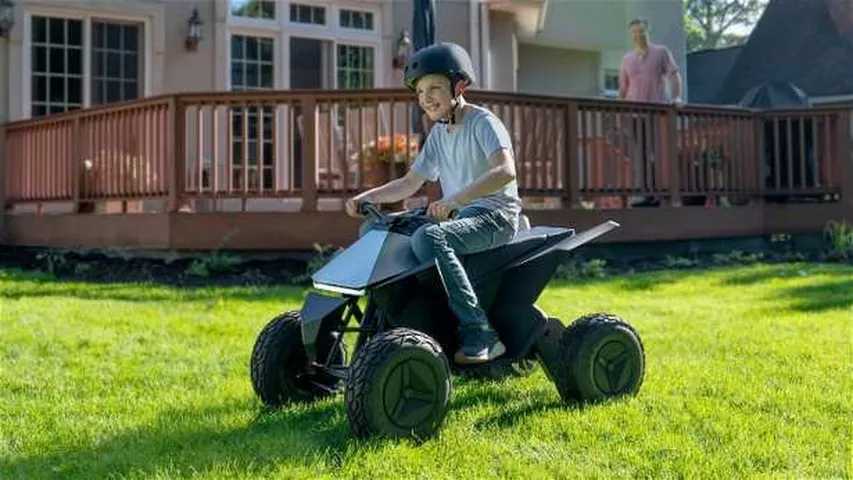 Tesla lanza el Cyberquad, un quad eléctrico para niños, mientras esperamos el Cybertruck.