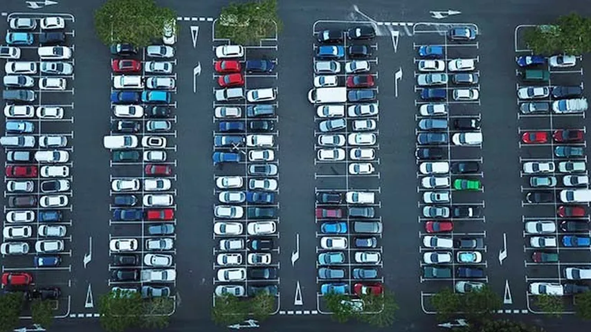 El sector del automóvil sufre en el primer trimestre. (Foto: Envato)