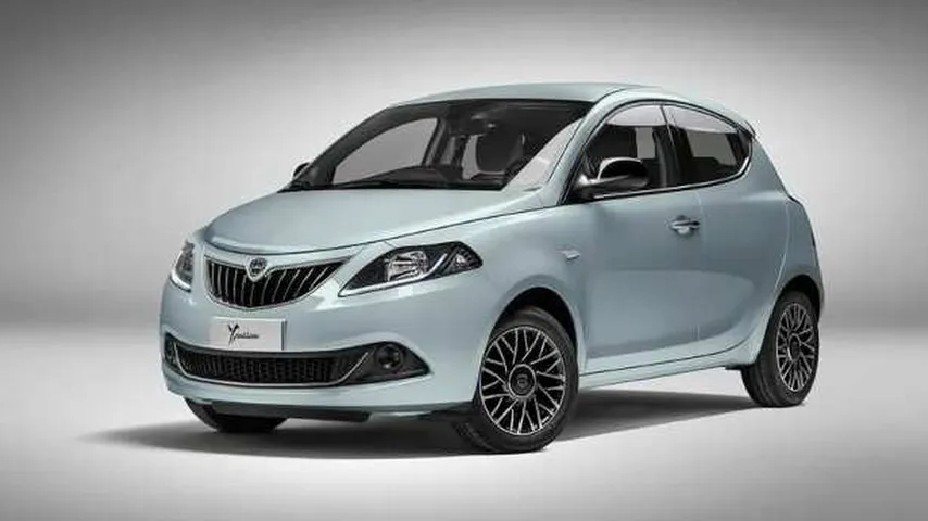 Lancia regresará a España en 2024 con el Ypsilon, su primer modelo eléctrico, fabricado en Zaragoza.